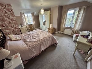 Photo 16- click for photo gallery